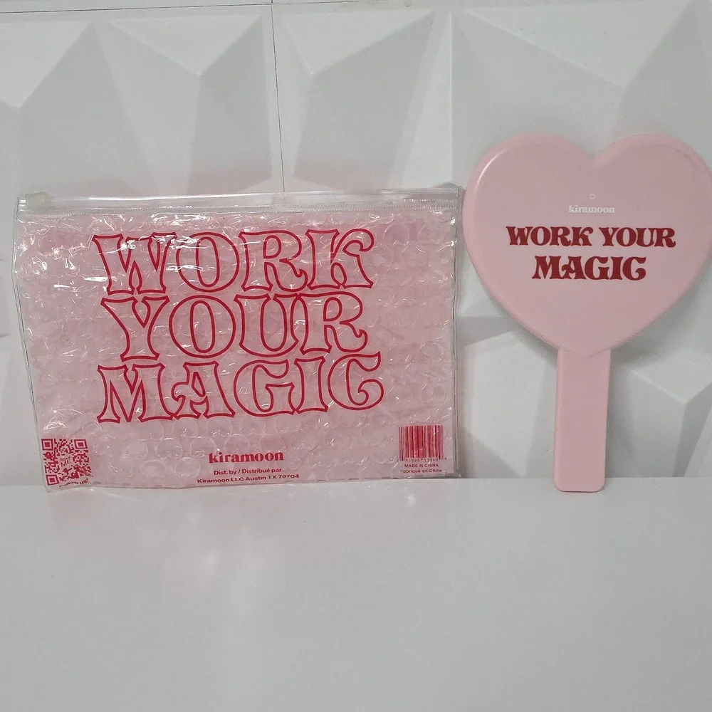 NEW IN BAG! Kiramoon The Heart Mirror Hand Held With Reusable‎ Bubble Bag